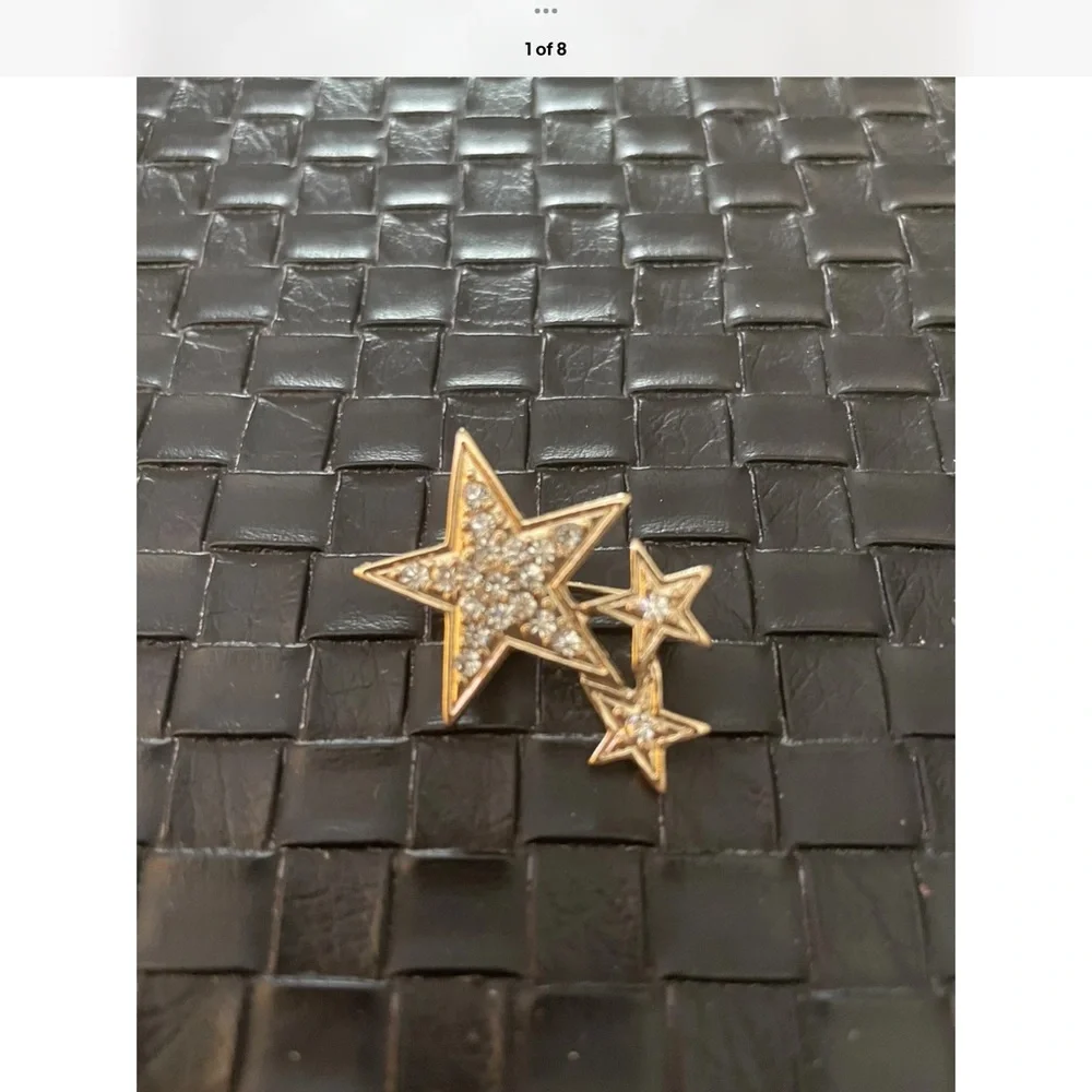 Stars Brooch Pin Three Stars Delicate Gold With Faux Diamonds